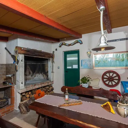 Homes In - Istrien 42537 Semesterbostad