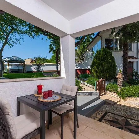 Homes In - Istrien 42537 Semesterbostad *
