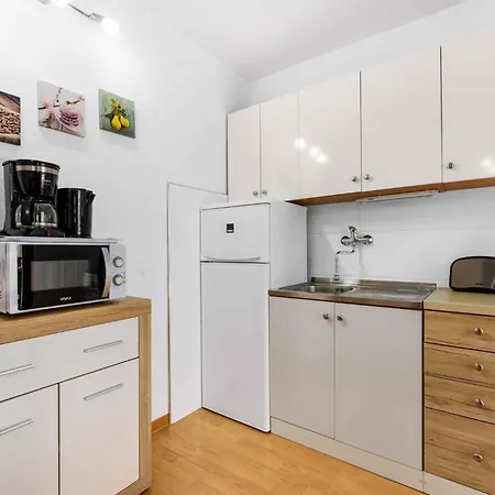 Homes In - Istrien 42537 פורץ